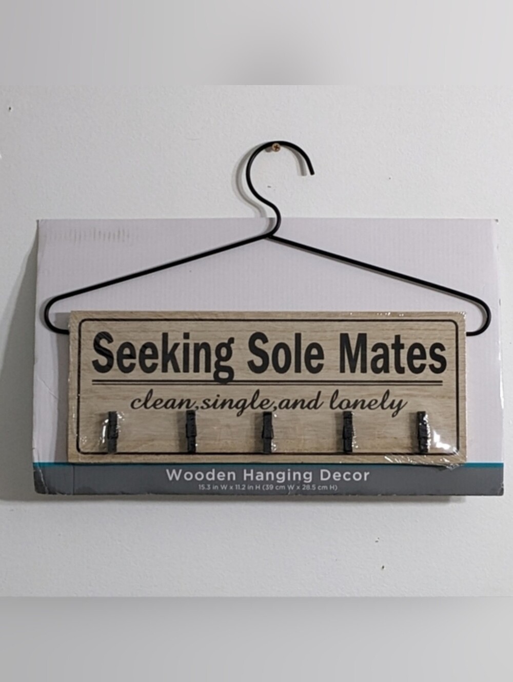 Seeking Sole Mates 5 Clip Wooden Hanging Decor, Missing Sock Laundry Room Sign